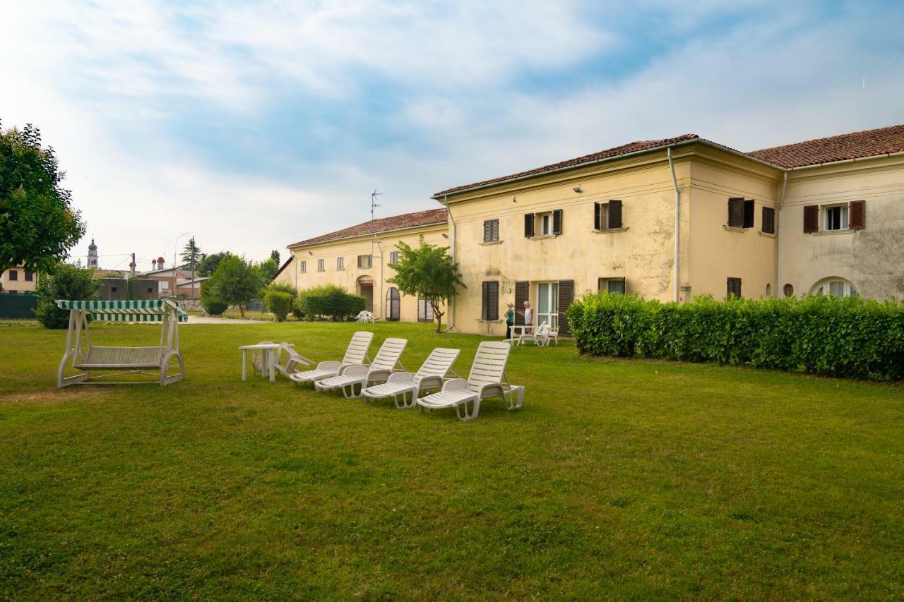 Residence Le Barchesse Casavagra Exterior photo